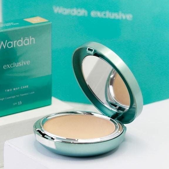 Wardah Exclusive Two Way Cake – Foundation + Powder | Full Size / Refill | BPOM Safe