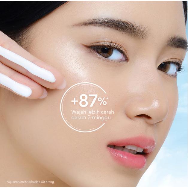 OMG OH MY GLOW Bright Tone Up UV Barrier Sunscreen SPF 50 PA++++ 25 ml | Sunscreen Bright Booster Mencerahkan dengan kandungan Serum Vit B3+C+E