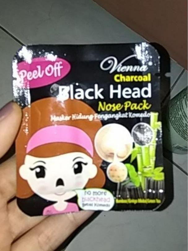 Vienna Charcoal Nose Pack 10ml – Peel Away Blackheads for a Clearer, Smoother Nose