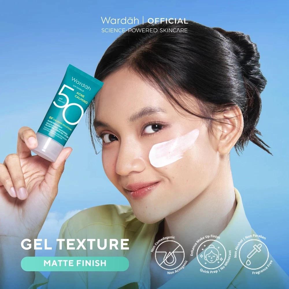 Wardah Acne Calming Sunscreen Serum – SPF 50+ PA++++ UV Shield 25ml