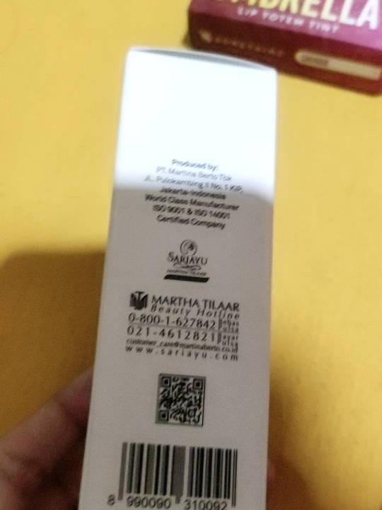 Sariayu Intensive Acne Serum 12ml - Targeted Treatment for Pimples with Salicylic Acid Centella Asiatica Extract & Sulfur