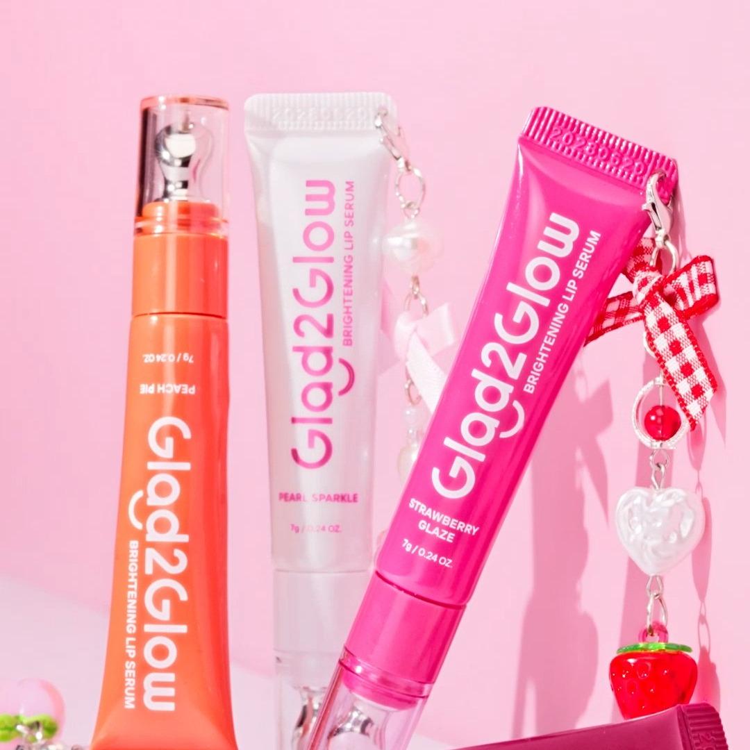 Glad2Glow BRIGHTENING LIP SERUM 7g - PEACH PIE/PEARL SPARKLE/STRAWBERRY GLAZE 3in1 Brightening Moisturizing Color Enhancement Lip Treatment for Versatile Lip Care