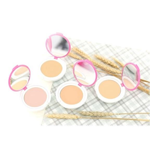 Marina Compact Powder UV Protection UV Brighten Up 12gr Bedak Padat Marina