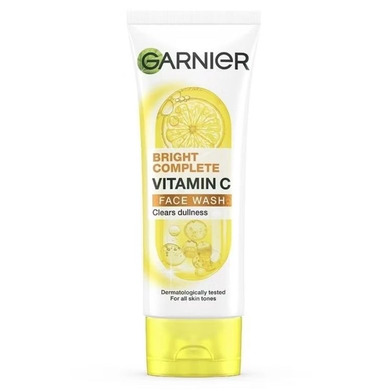 Garnier Bright Complete Pembersih Wajah Vitamin C 100