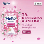 Molto Pelembut & Pewangi Pakaian Hijab Refill 765 ml