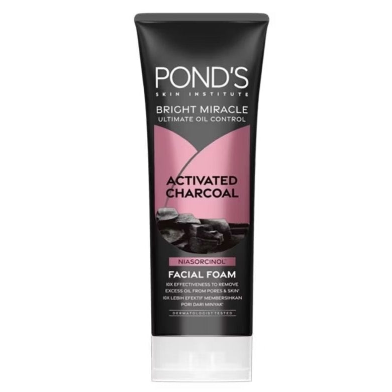 Ponds Bright Miracle Charcoal Pembersih Wajah Foam Kulit Berminyak 100 g