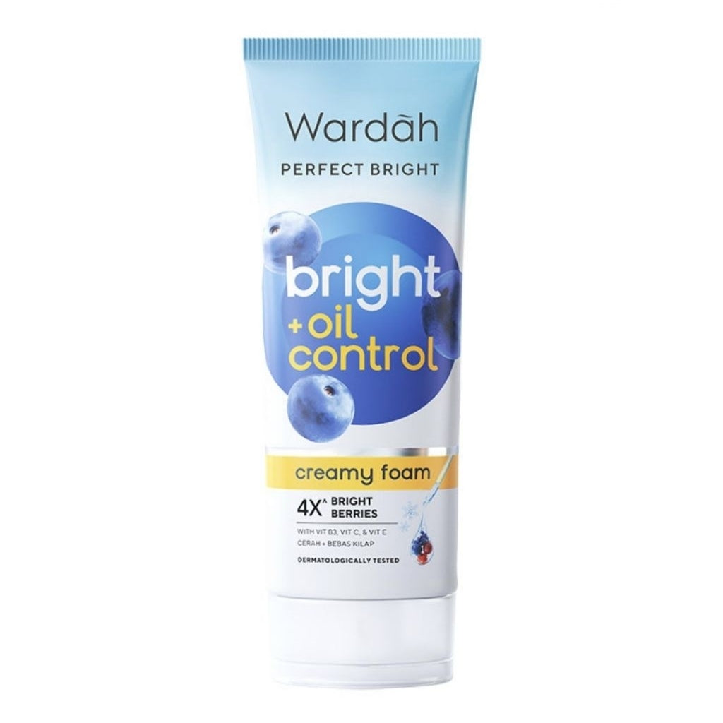 Wardah Perfect Bright Oil Control Pembersih Wajah Creamy Foam Berries 100 ml