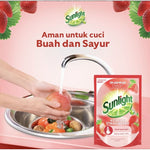 Sunlight Sabun Cuci Piring Extra Korean Strawberry Refill 600 ml