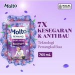 Molto Pelembut & Pewangi Pakaian Hijab Refill 765 ml