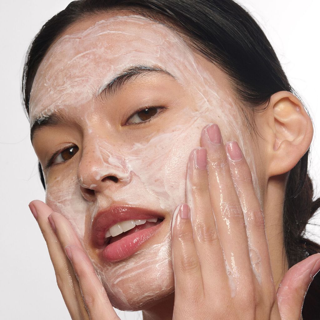 CLARINS Soothing Gentle Foaming Cleanser 125ml - Pembersih Wajah Kulit Sensitif Atau Sangat Kering