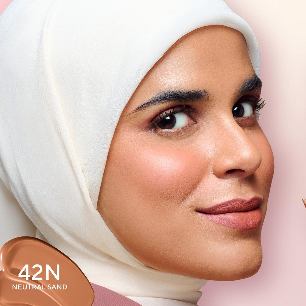 Wardah Colorfit Perfect Glow Cushion 15 g - Medium-High Coverage Hingga 12 Jam Dengan SPF 40 PA - Dilengkapi Dengan Glow Perfecting Pigment & Skincare-infused CICA + Hydra B-Glucan - Hasil Akhir Glowing - Makeup