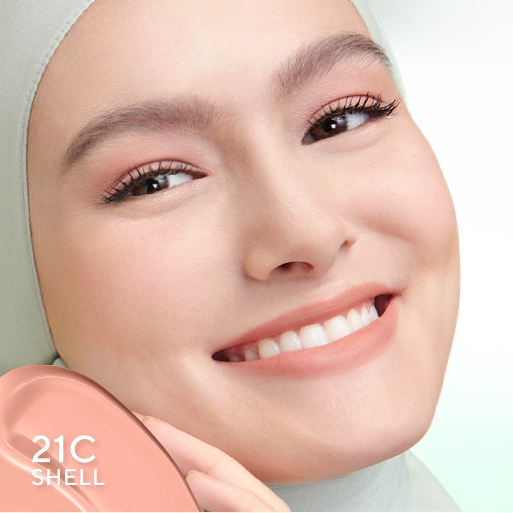 WARDAH Colorfit 5D Blur Cloud Cushion Matte Finish Tahan Lama Hingga 18 Jam - SPF 50 PA+, Nano-Hyaluron, dan CICA Menyamarkan Pori & Tekstur Wajah Menyatu Dengan Kulit Non Comedogenic - Tahan Lama dengan Bedak - Makeup