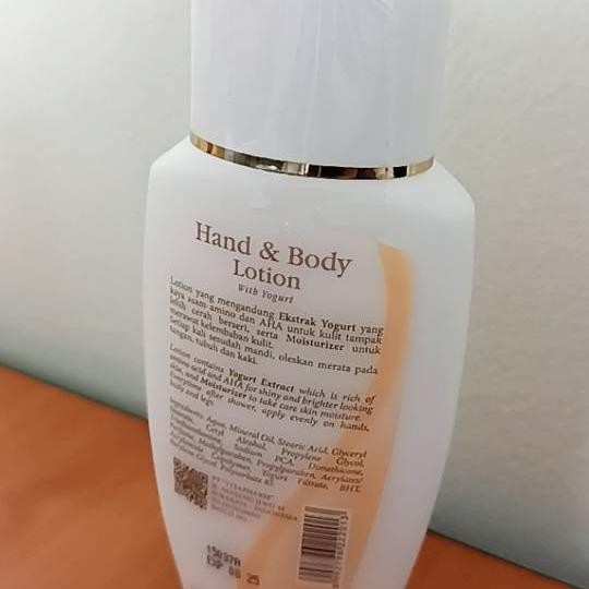 Viva White Hand & Body Lotion with Yoghurt Amino Acid & AHA - 100ml Glowing Moisturizing Official Store